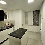 Domagoj Luxury With Pool & Seaview By Irundo Fiume