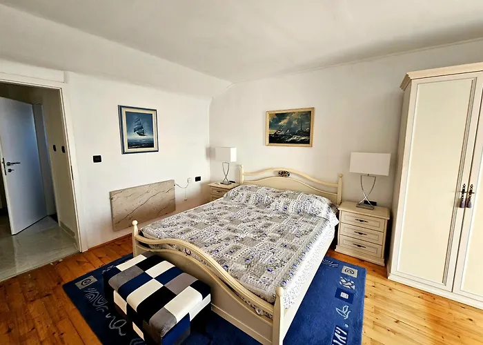 Domagoj - Luxury With Heated Swimming Pool, Jacuzzi And Seaview Διαμέρισμα *
