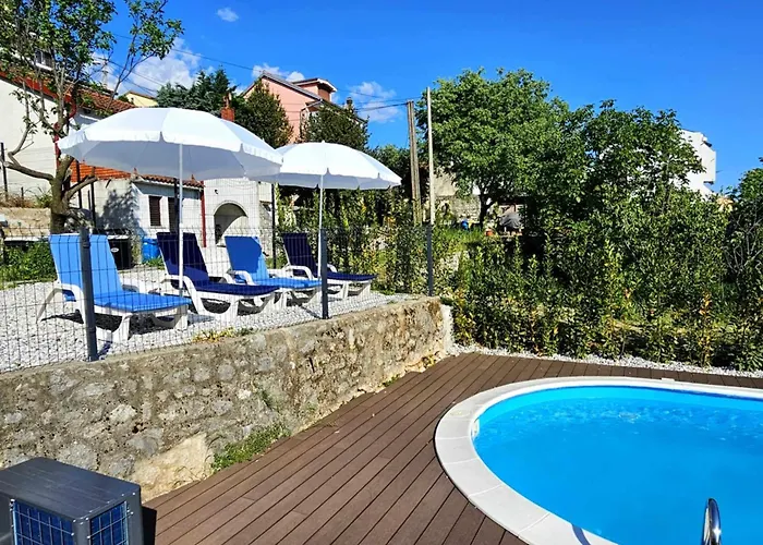 Domagoj - Luxury With Heated Swimming Pool, Jacuzzi And Seaview * Ριέκα