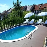 Domagoj Luxury With Pool & Seaview By Irundo Daire Rijeka