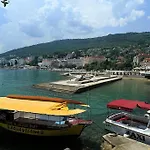 Daire Domagoj Luxury With Pool & Seaview By Irundo