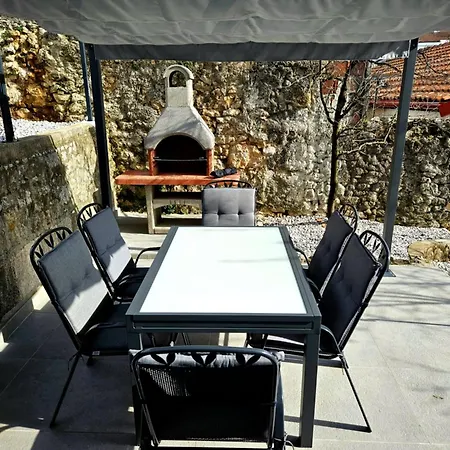 Domagoj Luxury With Pool & Seaview By Irundo *