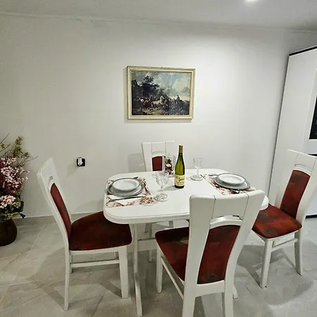 Domagoj Boutique Apartmants With Heated Swimming Pool Rijeka