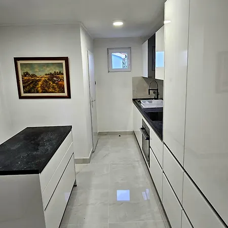 Lägenhet Domagoj Boutique Apartmants With Heated Swimming Pool *