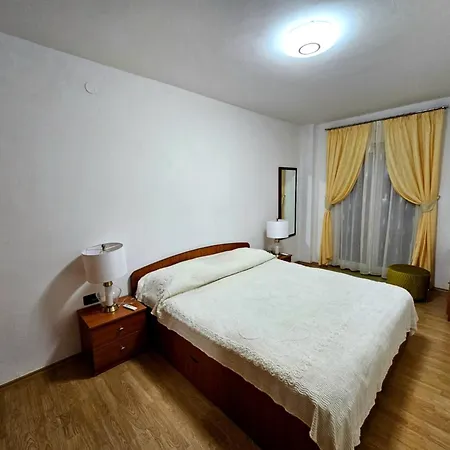 Domagoj Luxury With Pool & Seaview By Irundo Apartment