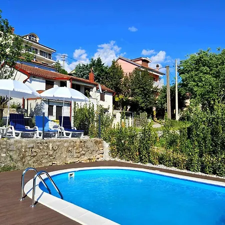 Domagoj Luxury With Pool & Seaview By Irundo Apartment