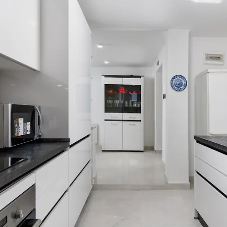 Domagoj Boutique Apartmants With Heated Swimming Pool Rijeka