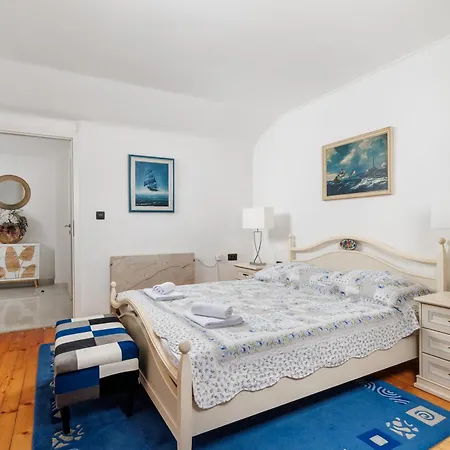 Domagoj Boutique Apartmants With Heated Swimming Pool Rijeka